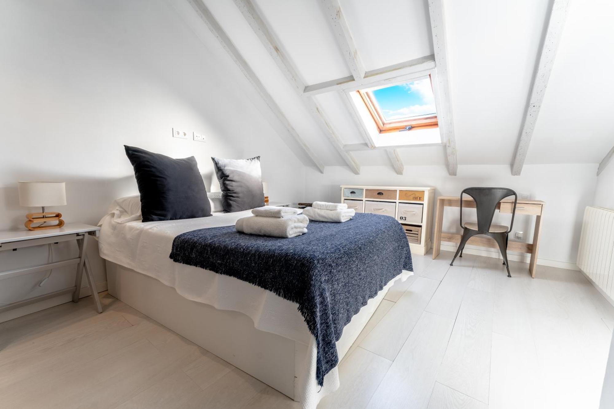 New And Bright Puertochico Attic Apartment ซานตานเดร์ ภายนอก รูปภาพ